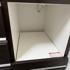 キッチンボード(食器棚)の画像