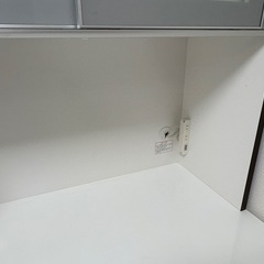 キッチンボード(食器棚)の画像