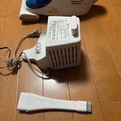 パナソニック卓上掃除機の画像