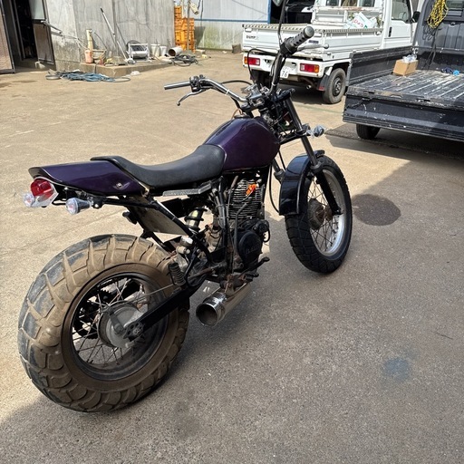 バイク TW200