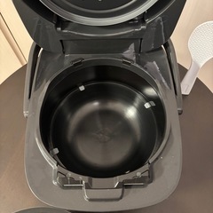 象印マホービン 炊飯器 5.5合 極め炊き 豪熱大火力 圧力IHタイプ 日本製 お手入れ点数2点 ブラック NW-CB10-BAの画像