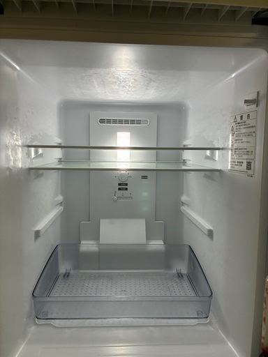 【美品】シャープ冷蔵庫SJ-D15H-W