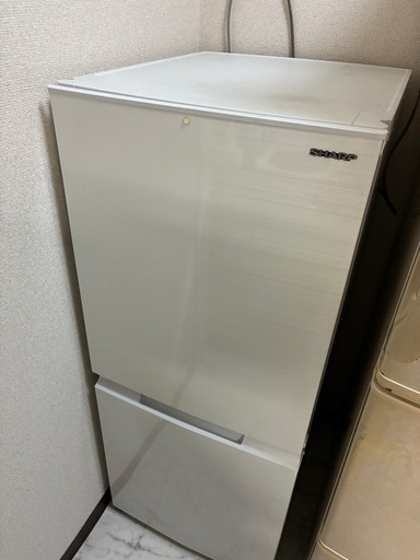 【美品】シャープ冷蔵庫SJ-D15H-W