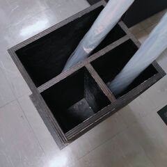 合板で作った傘立ての画像