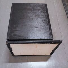 合板で作った傘立ての画像