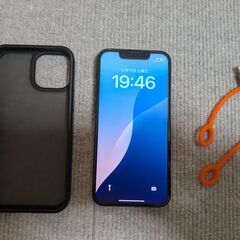 Apple　iPhone 13 mini　スマートフォンの画像