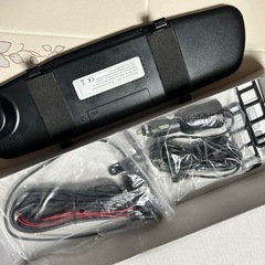 ③新品　ミラー型・前後ドライブレコーダーの画像