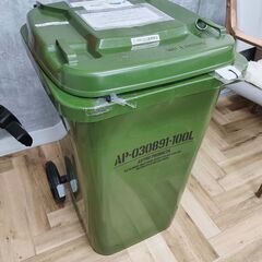 11/25、26日限定）ダストボックス、ペール、ゴミ箱100Lの画像