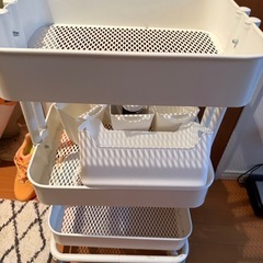 IKEA ワゴンらラックの画像