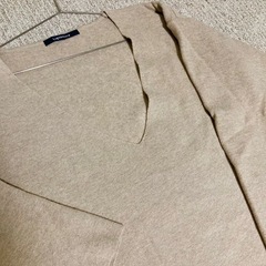 深Vネックプルオーバーの画像