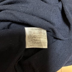 襟元パール　薄手セーター差し上げますの画像