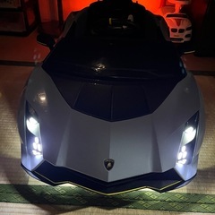 車　ランボルギーニ　おもちゃの画像