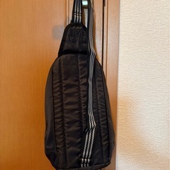 ＊新品＊＊『adidas』アディダス ショルダーバッグの画像
