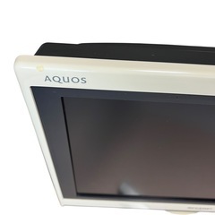 SHARP　シャープ　AQUOS 液晶カラーテレビ LC-20D50の画像