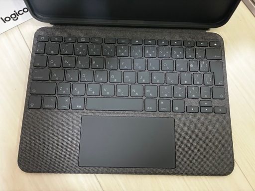 【中古】Logicool iPad Air 10.9インチ 第5世代 第4世代 対応 トラックパッド付き キーボード一体型ケース Combo Touch iK1095GRA