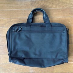 tumi ビジネスバッグの画像