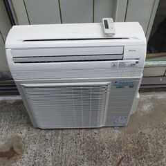 業務用エアコン　壁掛け型　5.6kw　三相200v機種　取り付け工事込みの画像