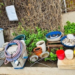 園芸用品　蜂の巣箱　などなどの画像