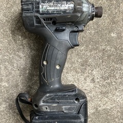 マキタ　インパクトドライバー　14.4Vの画像