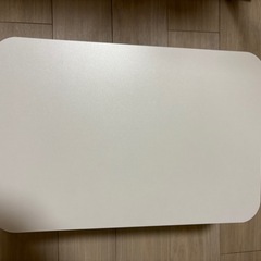 折りたたみ式ミニテーブルの画像
