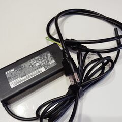 【MSI純正】ACアダプター ADP-90FE D（最大90W）の画像