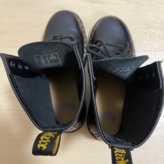 【美品】Dr.Martens ドクターマーチン 8ホール ブーツ 24cmの画像