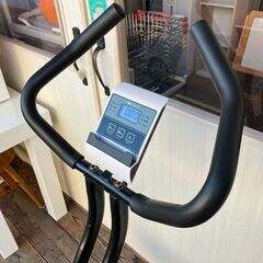 TIGORA（ティゴラ）フィットネスバイク（ブラック）の画像