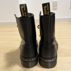 【美品】Dr.Martens ドクターマーチン 8ホール ブーツ 24cmの画像
