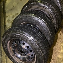 スタッドレス＆スチールホイールセットの画像