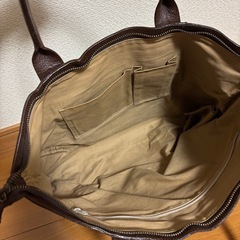 レザーバッグ茶の画像