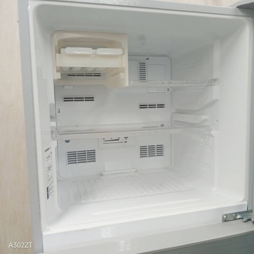 11 J018 設置まで対応 訳あり特価品 SHARP 大型冷蔵庫 225L