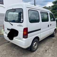 エブリイの画像