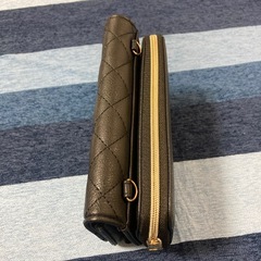 【取引中】安室奈美恵 2018finallyグッズ ウォレットショルダーの画像