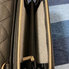 【取引中】安室奈美恵 2018finallyグッズ ウォレットショルダーの画像