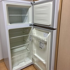 美品一人暮らしハイセンス冷蔵庫 
の画像