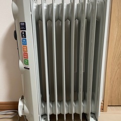 デロンギオイルヒーター　hj08120812の画像