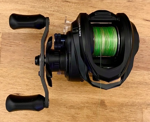 アブガルシア ロキサーニBF8右巻き かっ飛びチューニング　Abu Garcia ベイトリール