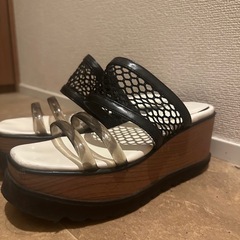 MURUA メッシュストラップ サンダルの画像