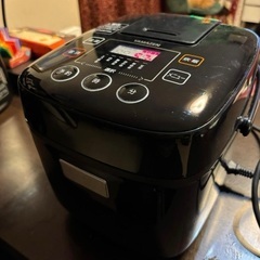 YAMAZEN 炊飯ジャー YJC-300(B)3号炊き 2019年製 Used/美品？の画像