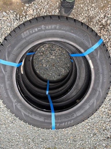155/65R14 スタッドレスタイヤ4本セット