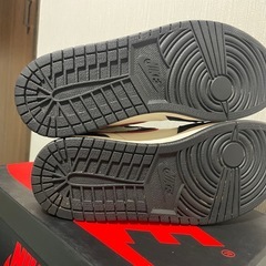 Nike Air Jordan 1 RETRO High OG "Sports Illustrated"の画像