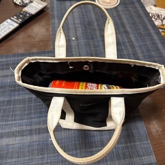 CHANEL ノベルティハンドバッグの画像