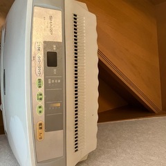 ◢◤シャープ◢◤蓄熱ファンヒーターの画像