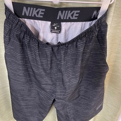 NIKE ナイキ DRIFIT ブラック ショートパンツ ハーフパンツ　サイズL  DRI-FIT ブラック 黒 ランニングパンツの画像