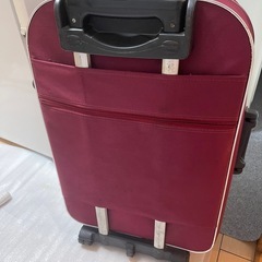 スーツケース(無料でお譲りします)の画像