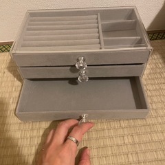 アクセサリーケースの画像
