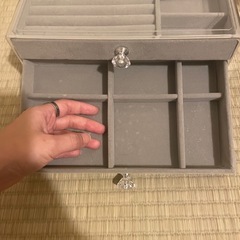 アクセサリーケースの画像