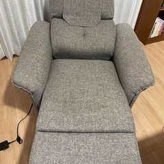 電動リクライニングチェアの画像