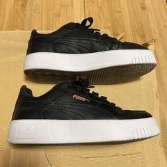 PUMA プーマ　スニーカー　厚底の画像