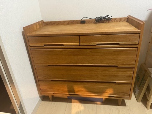 大塚家具の飾り棚